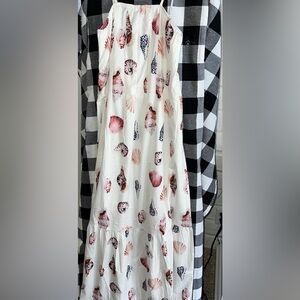 Elegant Seashell Print Maxi Dress